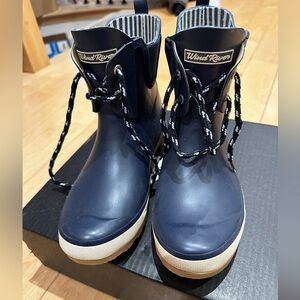 Wind River Rubber Rainboots for women (BNWT)